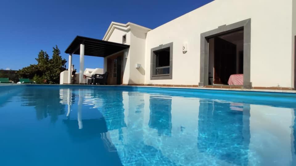 Villa Bol-Can Con Piscina Privada Playa Blanca  Exterior photo